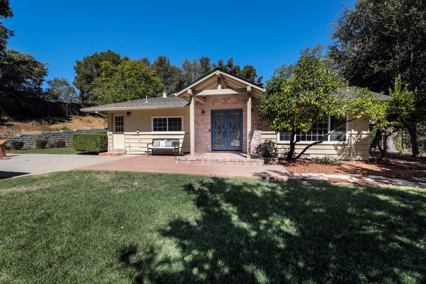 Detail Gallery Image 1 of 1 For 25712 Elena Rd, Los Altos Hills,  CA 94022 - 4 Beds | 2/1 Baths