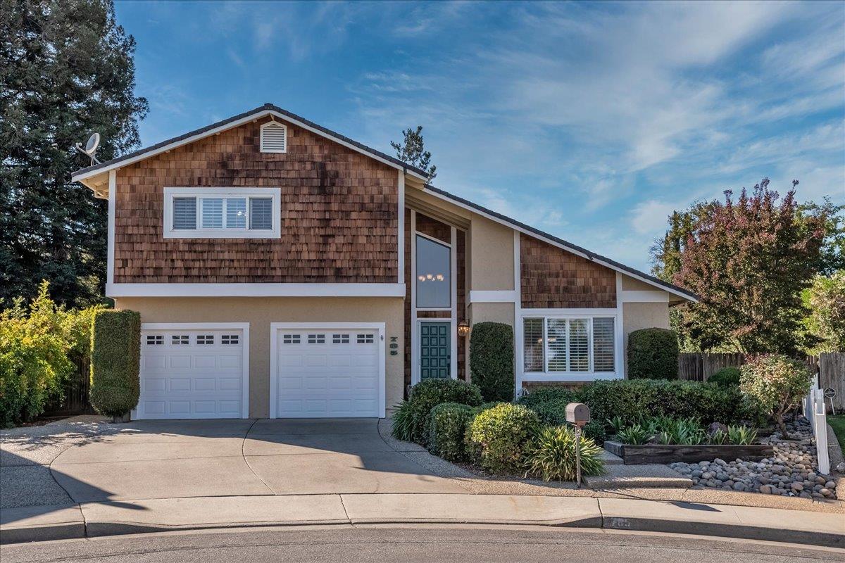 Detail Gallery Image 1 of 1 For 785 Nicole Ct, Gilroy,  CA 95020 - 4 Beds | 2/1 Baths