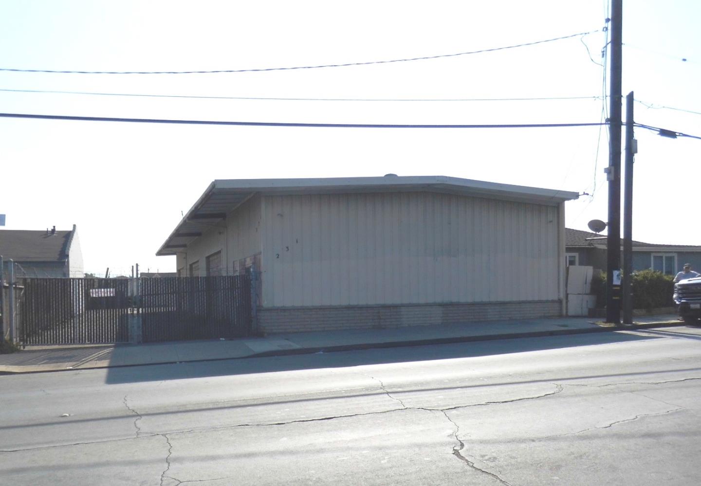 231 Kern Street, SALINAS, California 93905, ,Comm Industrial For Sale,For Sale,Kern Street,40968408