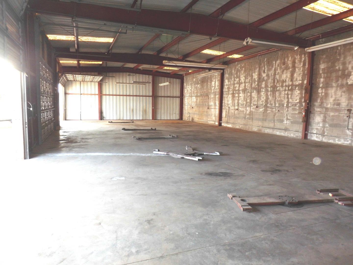 231 Kern Street, SALINAS, California 93905, ,Comm Industrial For Sale,For Sale,Kern Street,40968408