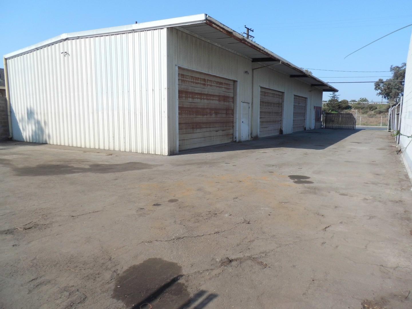 231 Kern Street, SALINAS, California 93905, ,Comm Industrial For Sale,For Sale,Kern Street,40968408
