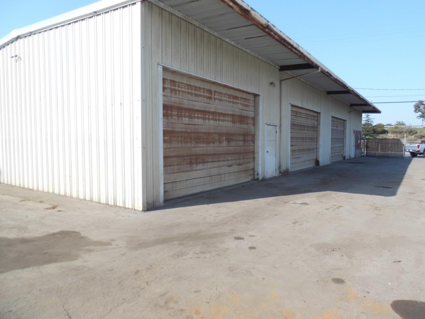 231 Kern Street, SALINAS, California 93905, ,Comm Industrial For Sale,For Sale,Kern Street,40968408