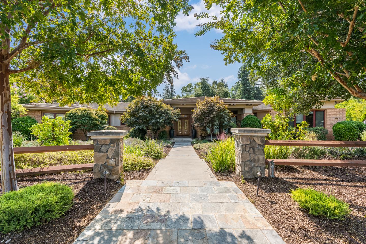 Detail Gallery Image 1 of 1 For 20020 Spaich Ct, Saratoga,  CA 95070 - 5 Beds | 5/1 Baths