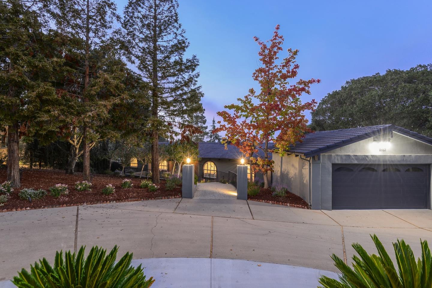 Detail Gallery Image 1 of 1 For 1563 Plateau Ave, Los Altos,  CA 94024 - 3 Beds | 2/1 Baths