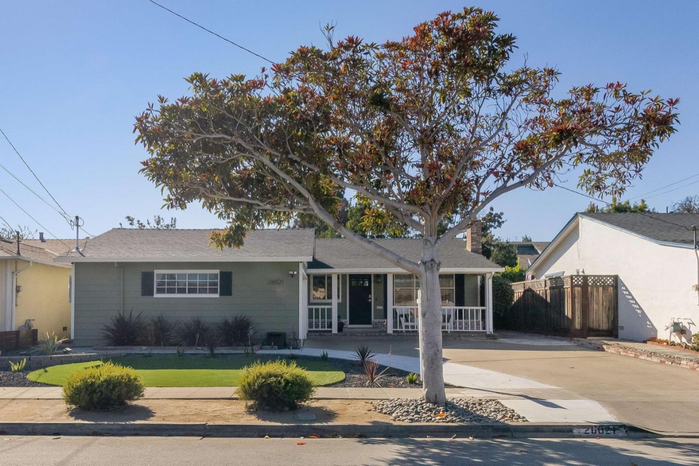 Detail Gallery Image 1 of 1 For 26021 Gettysburg Ave, Hayward,  CA 94545 - 3 Beds | 2 Baths