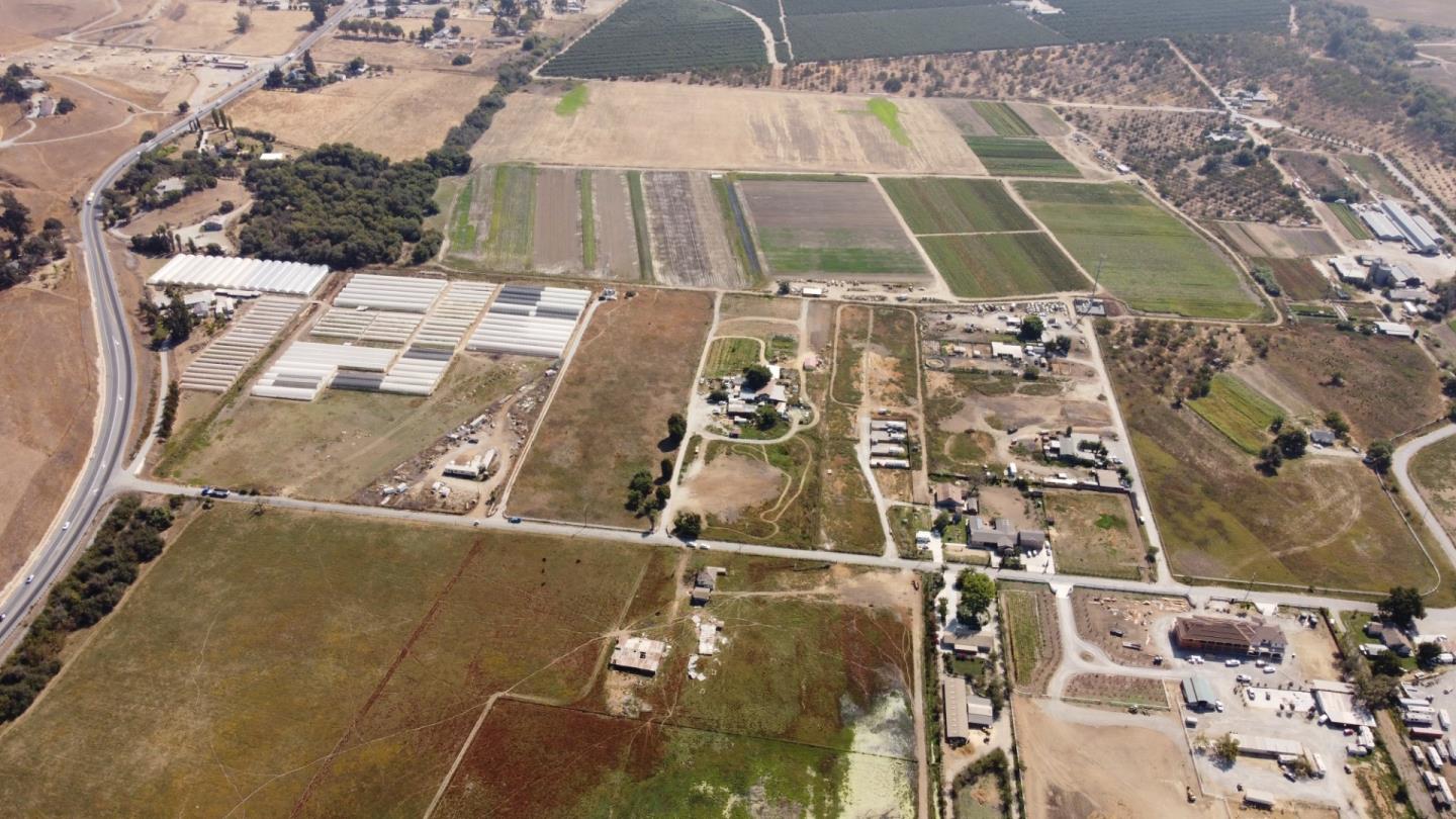 0 0 Pacheco Pass Highway, GILROY, California 95020, ,Lots And Land,For Sale,0 Pacheco Pass Highway,40968954