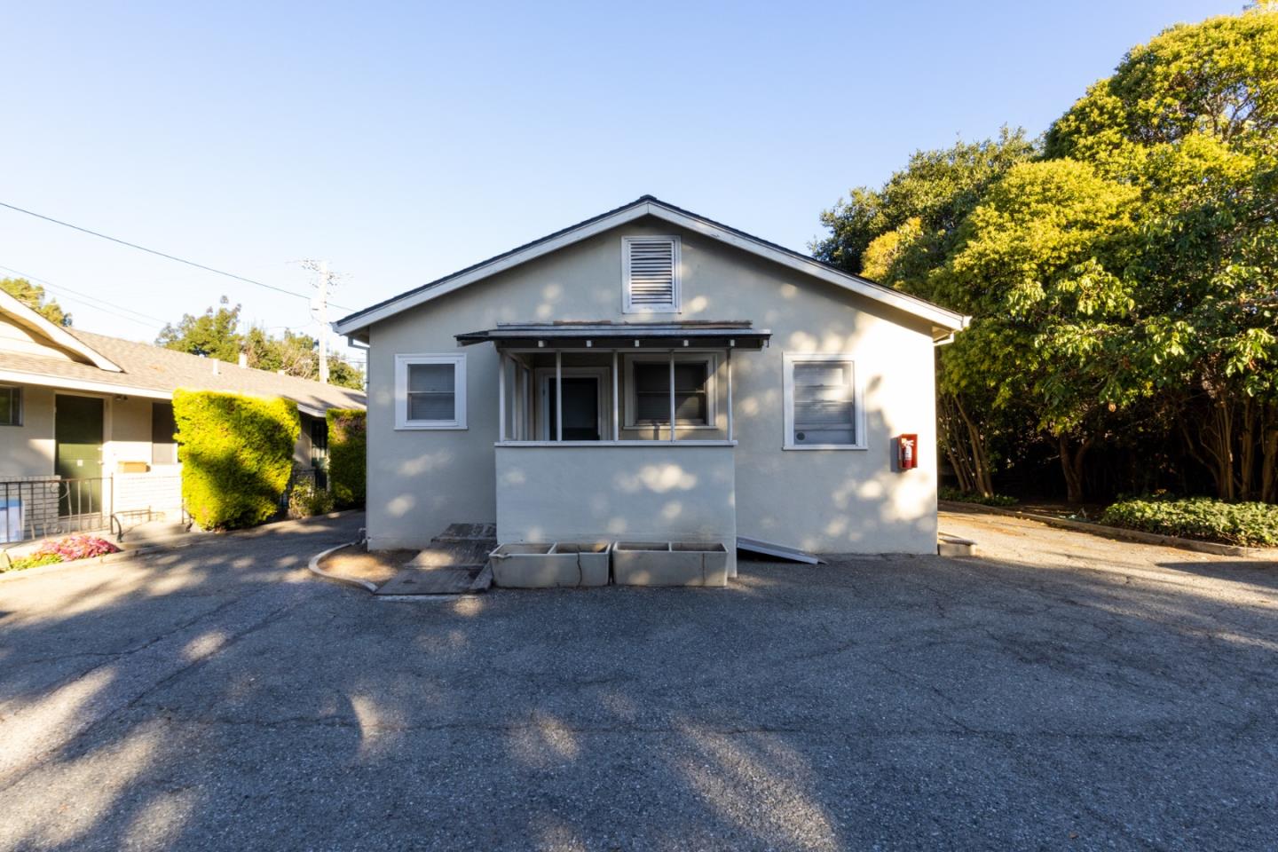 352 Tyrella Avenue, MOUNTAIN VIEW, California 94043, ,Comm Ri Multi-units 5+,For Sale,Tyrella Avenue,ML81865041