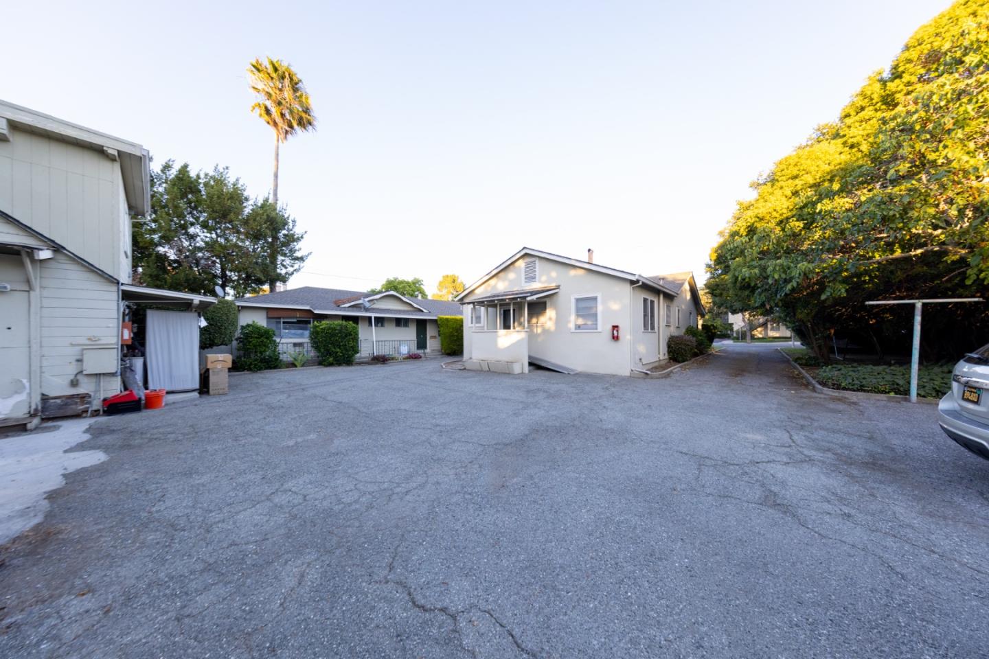 352 Tyrella Avenue, MOUNTAIN VIEW, California 94043, ,Comm Ri Multi-units 5+,For Sale,Tyrella Avenue,ML81865041