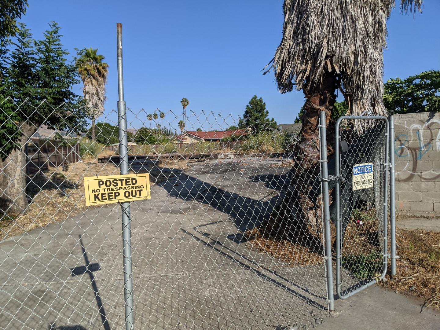 2918 Via Encinitas, SAN JOSE, California 95132, ,Lots And Land,For Sale,Via Encinitas,40969336