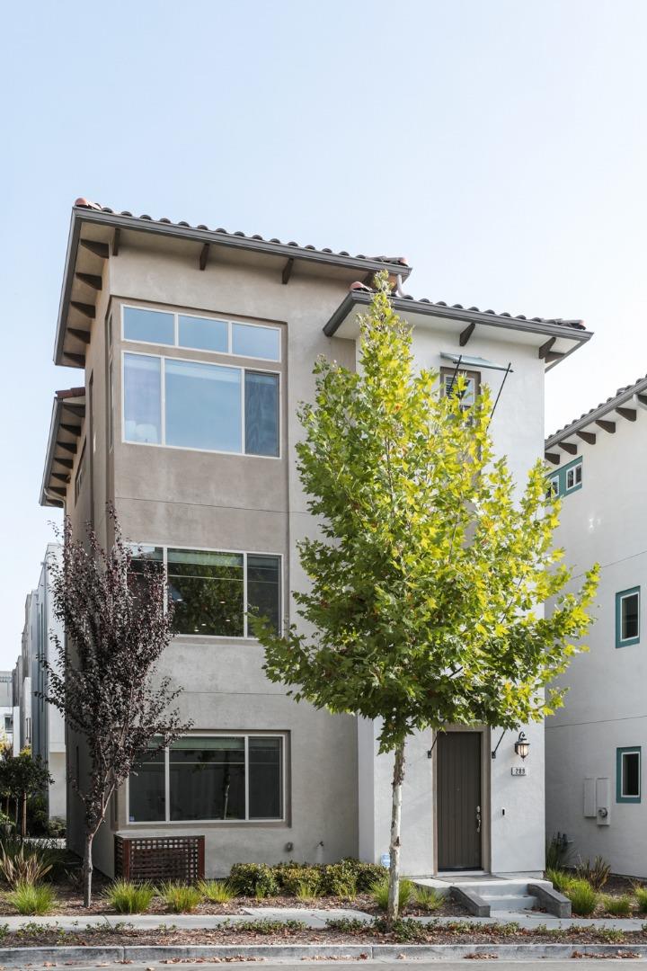 Detail Gallery Image 1 of 1 For 289 William Manly St, San Jose,  CA 95136 - 4 Beds | 3/1 Baths