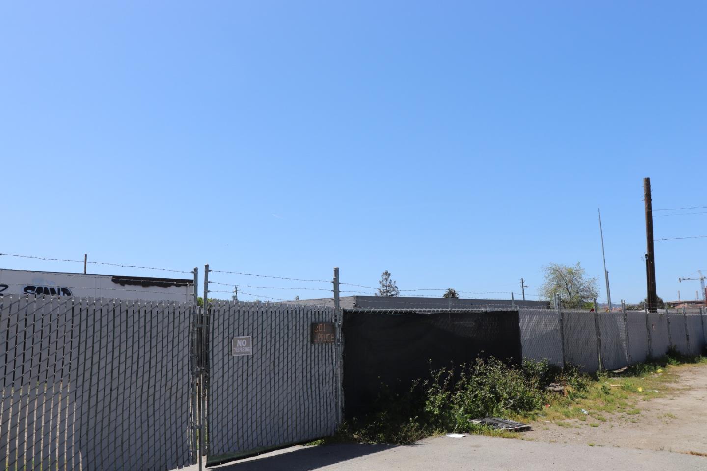 301 Spruce Street, REDWOOD CITY, California 94063, ,Comm Lots And Land,For Sale,Spruce Street,40969358