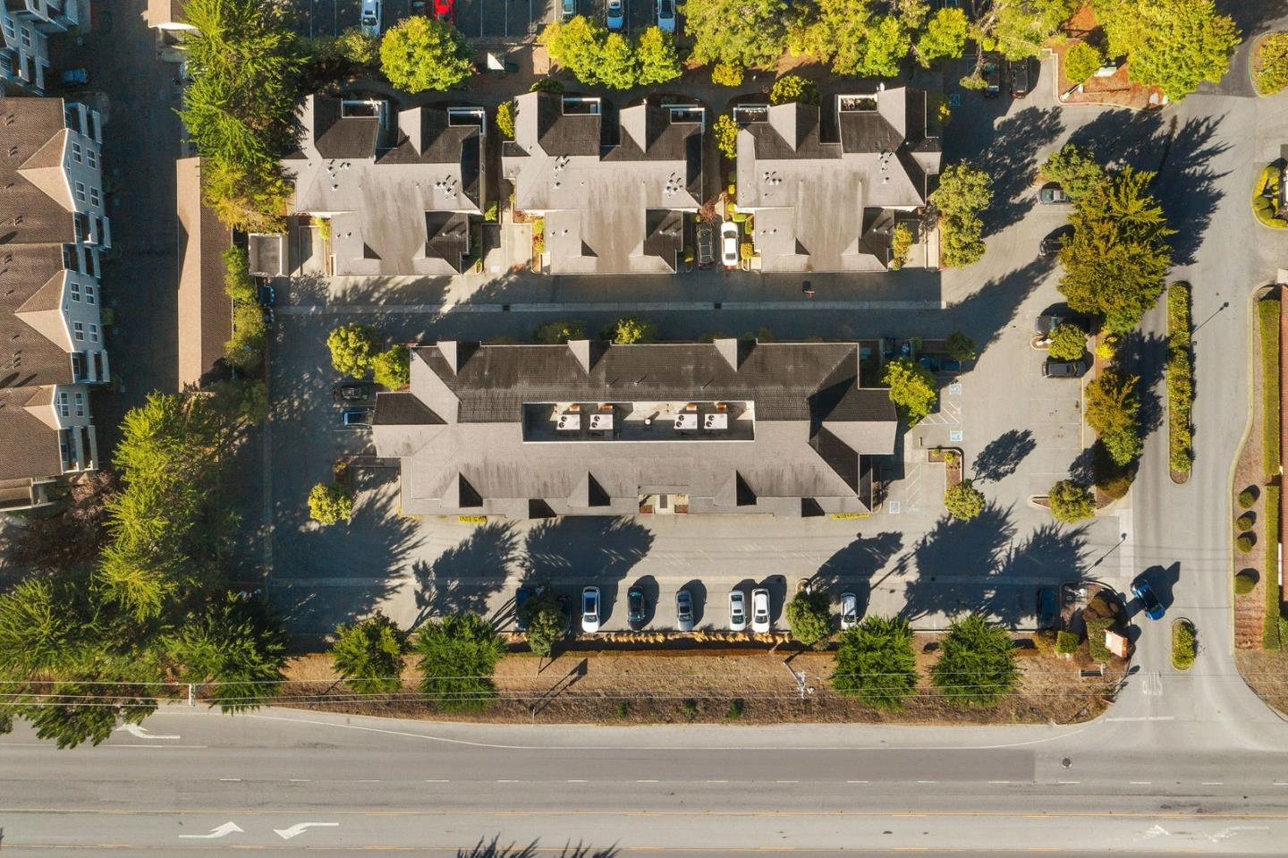 2450 Cabrillo Highway, HALF MOON BAY, California 94019, ,Comm Industrial For Sale,For Sale,Cabrillo Highway,40969561
