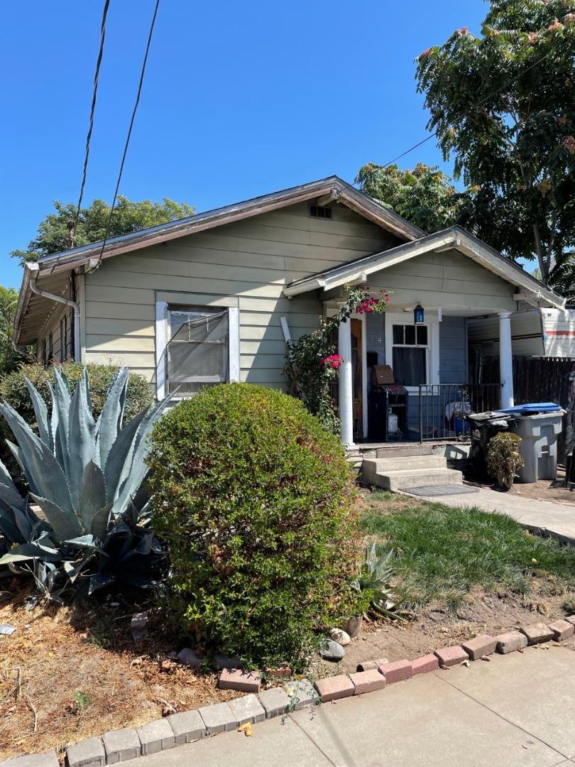 914 Harliss Avenue, SAN JOSE, California 95110, ,Lots And Land,For Sale,Harliss Avenue,40969568