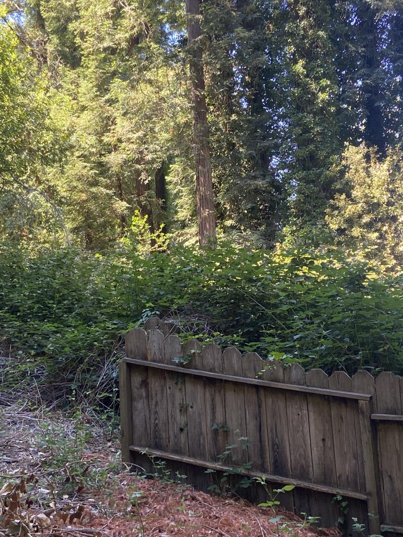 628 Hillcrest Drive, BEN LOMOND, California 95005, ,Lots And Land,For Sale,Hillcrest Drive,40970075