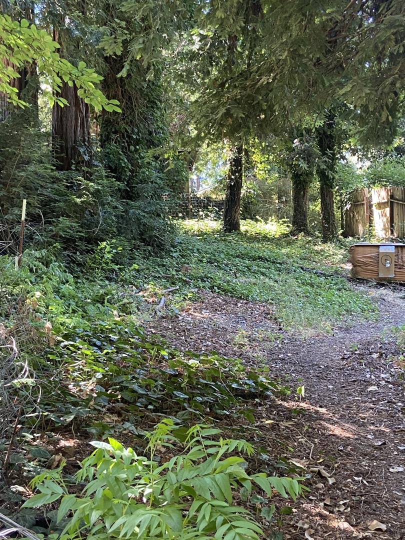628 Hillcrest Drive, BEN LOMOND, California 95005, ,Lots And Land,For Sale,Hillcrest Drive,40970075