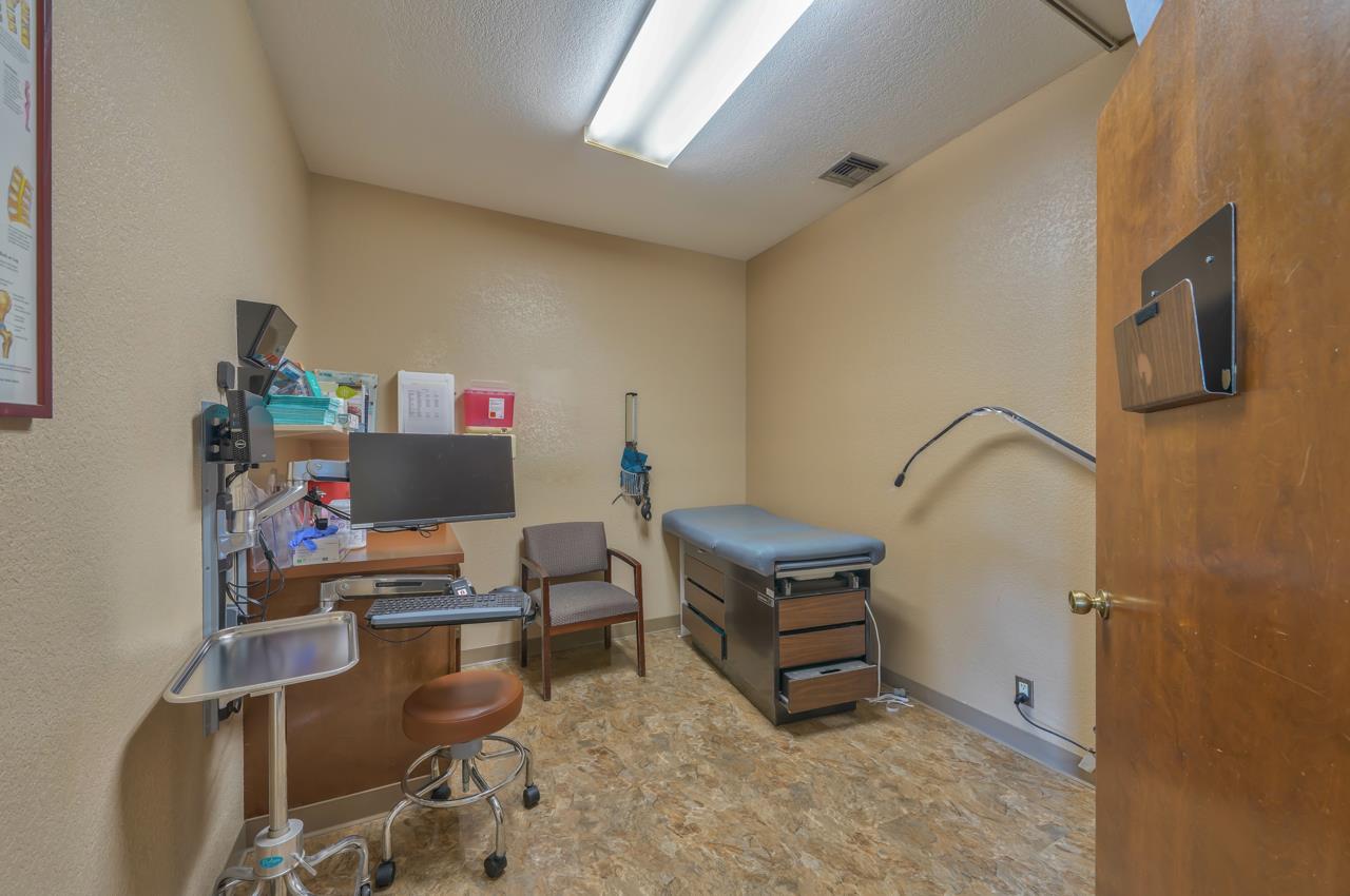 1328 Natividad Road, SALINAS, California 93906, ,Comm Industrial For Sale,For Sale,Natividad Road,40970076