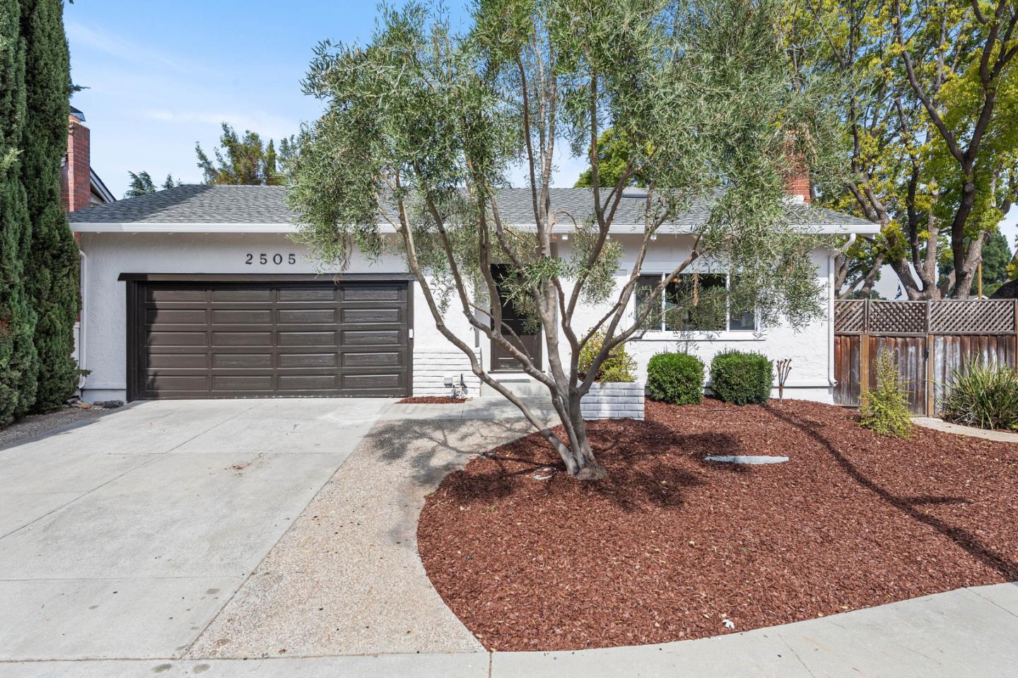 Detail Gallery Image 1 of 1 For 2505 Ardilla Ct, San Jose,  CA 95128 - 4 Beds | 2 Baths
