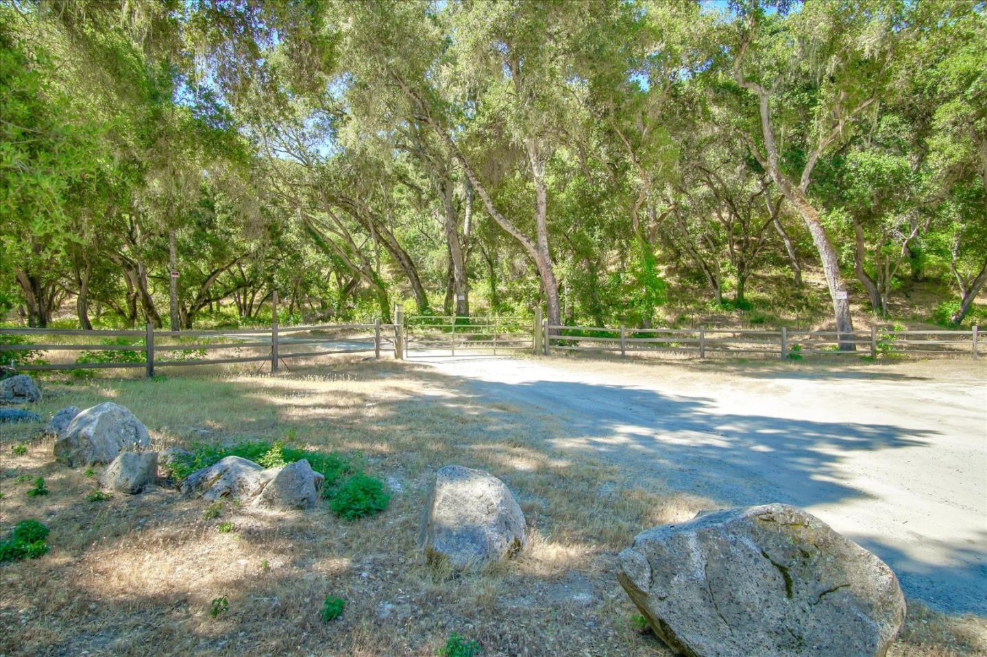 36000 Carmel Valley Road, CARMEL VALLEY, California 93924, ,Lots And Land,For Sale,Carmel Valley Road,40970091