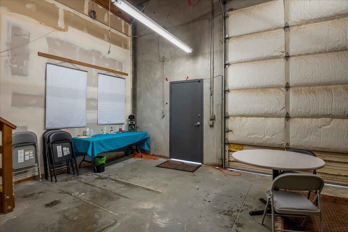 16055 Caputo Drive, MORGAN HILL, California 95037, ,Comm Industrial For Sale,For Sale,Caputo Drive,40970094