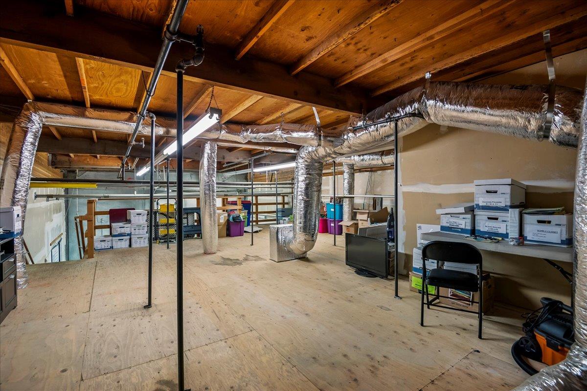 16055 Caputo Drive, MORGAN HILL, California 95037, ,Comm Industrial For Sale,For Sale,Caputo Drive,40970094