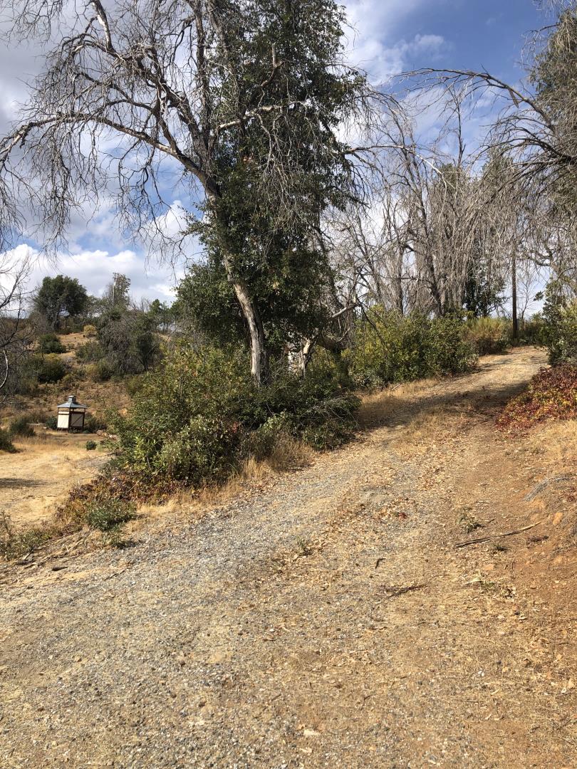9265 Green Ranch Road, MOUNTAIN RANCH, California 95246, ,Lots And Land,For Sale,Green Ranch Road,40970099