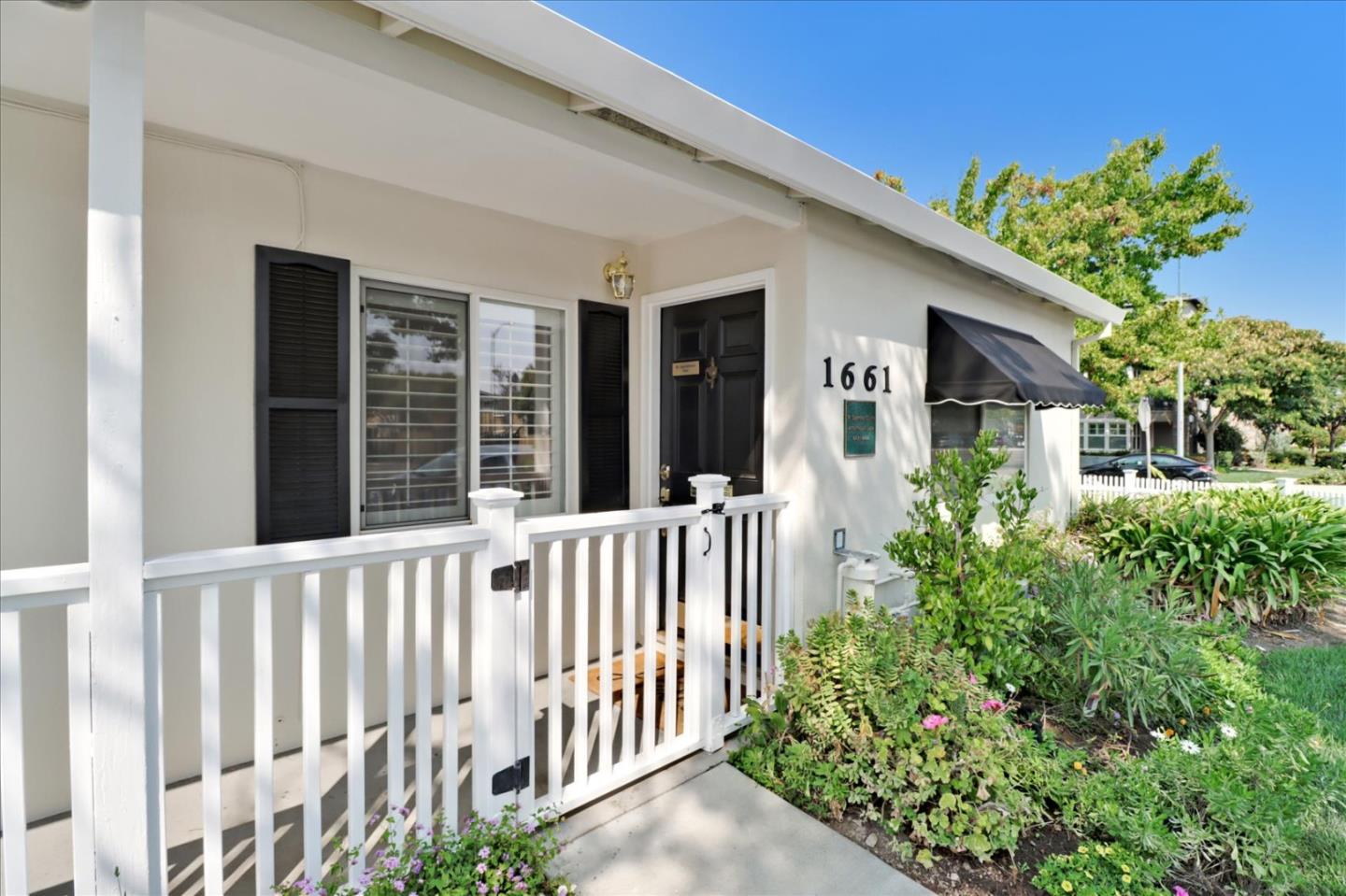 1661 Hillsdale Avenue, SAN JOSE, California 95124, ,Comm Industrial For Sale,For Sale,Hillsdale Avenue,40970113