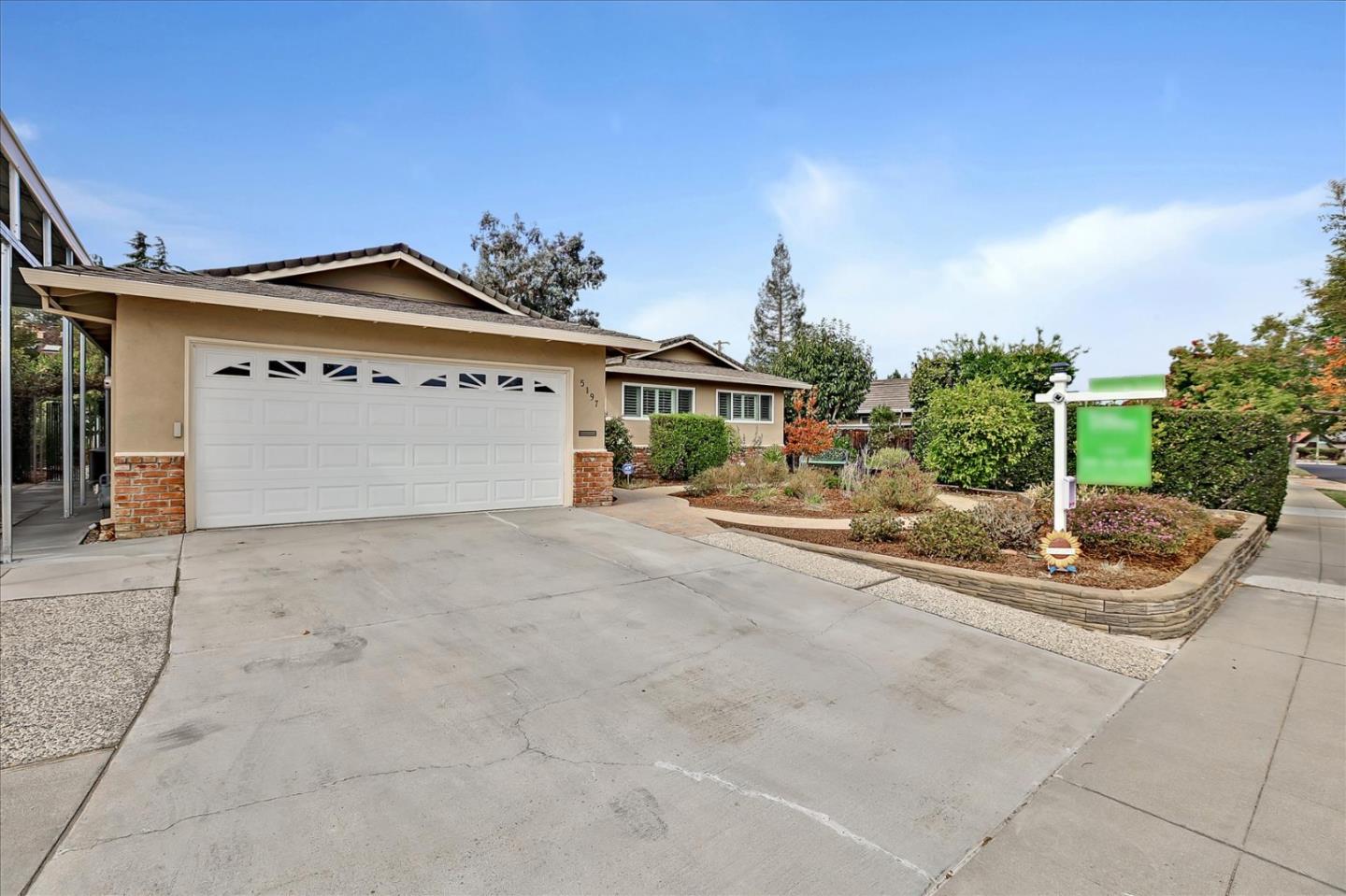 Detail Gallery Image 1 of 1 For 5197 Rafton Dr, San Jose,  CA 95124 - 4 Beds | 2/1 Baths