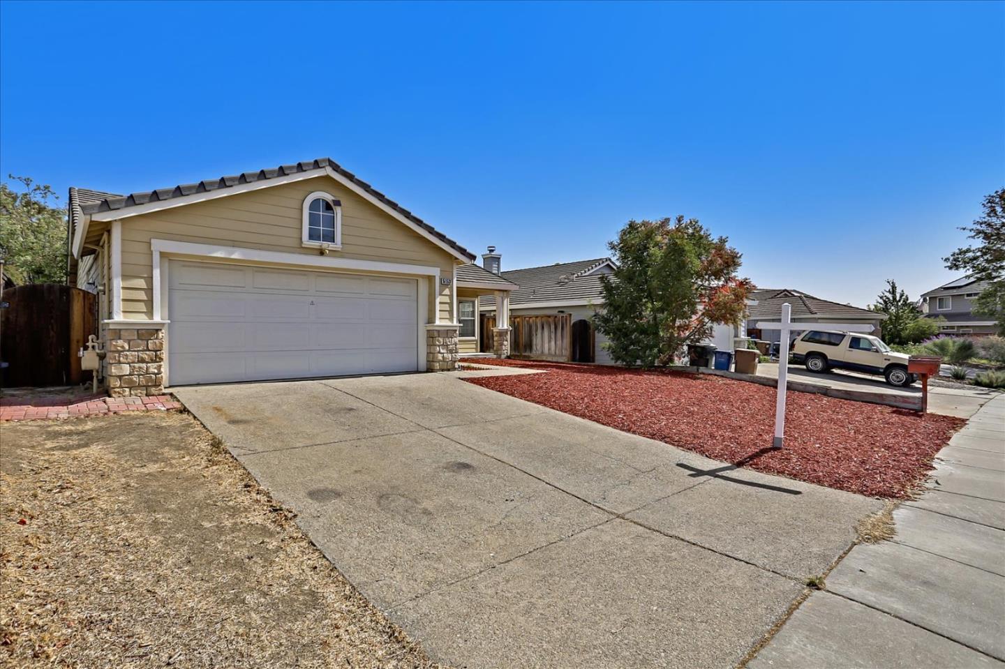 Detail Gallery Image 1 of 1 For 5153 Hereford Way, Antioch,  CA 94531 - 3 Beds | 2 Baths