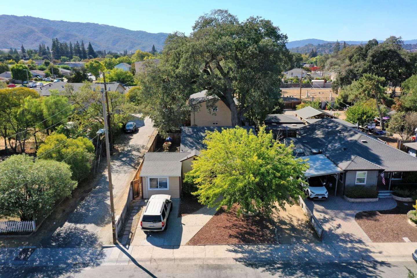 8001 Church Street, GILROY, California 95020, ,Comm Ri Multi-units 5+,For Sale,Church Street,ML81866678