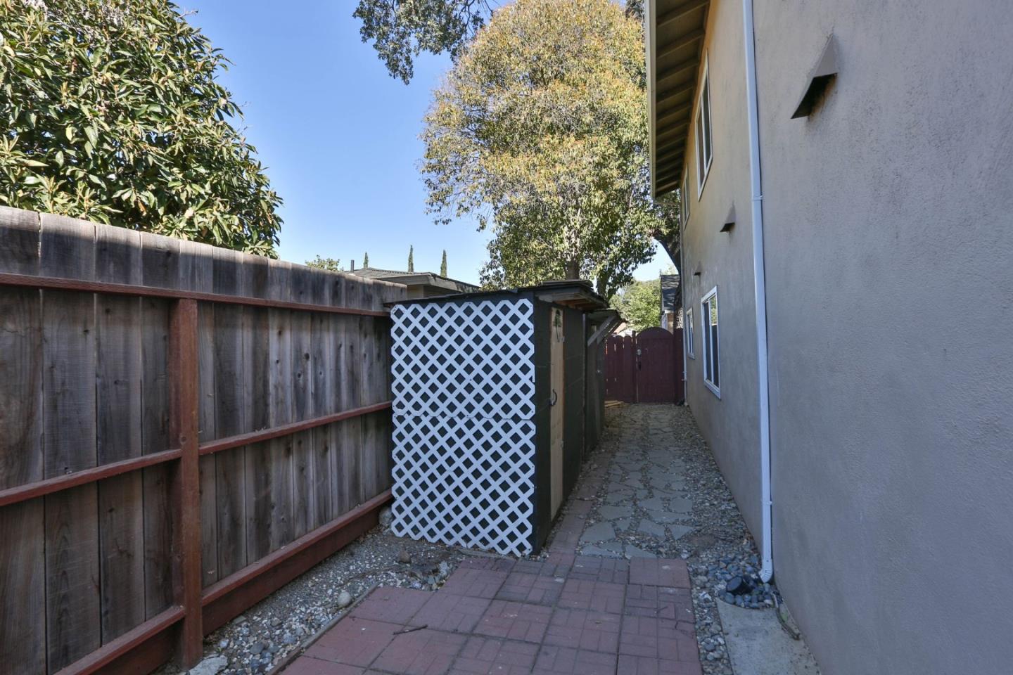 8001 Church Street, GILROY, California 95020, ,Comm Ri Multi-units 5+,For Sale,Church Street,ML81866678