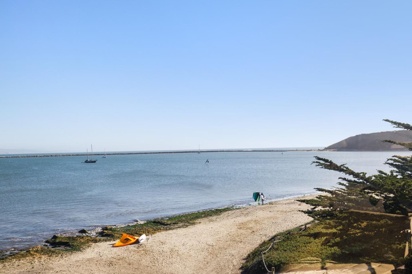 152 West Point Avenue, HALF MOON BAY, California 94019, ,Comm Industrial For Sale,For Sale,West Point Avenue,40970960