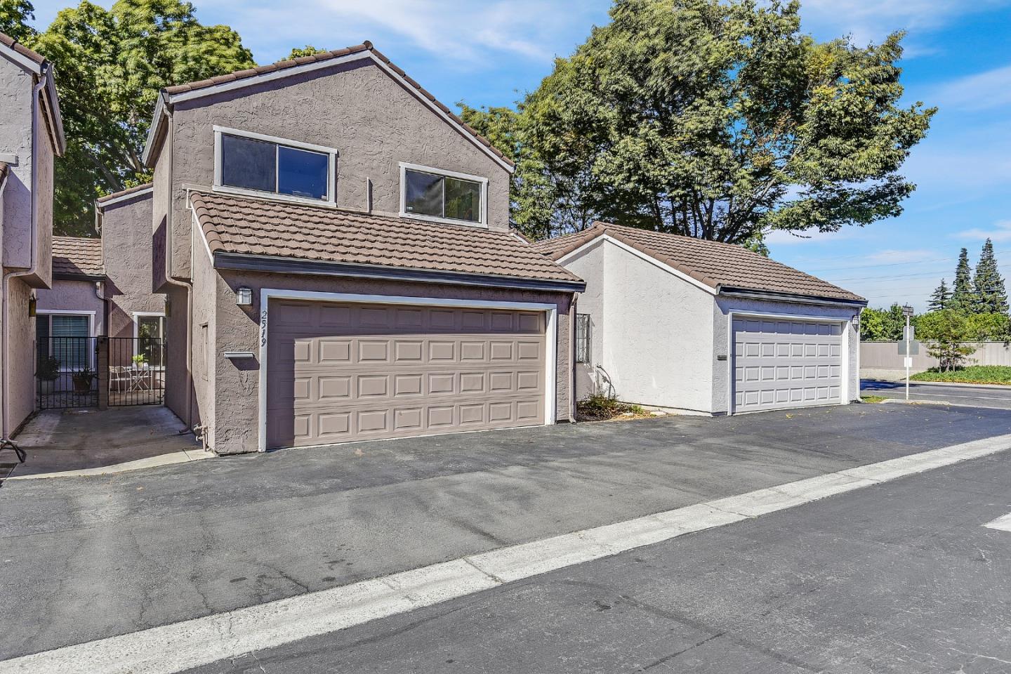 Detail Gallery Image 1 of 1 For 2519 Palmdale Ct, Santa Clara,  CA 95051 - 4 Beds | 2/1 Baths