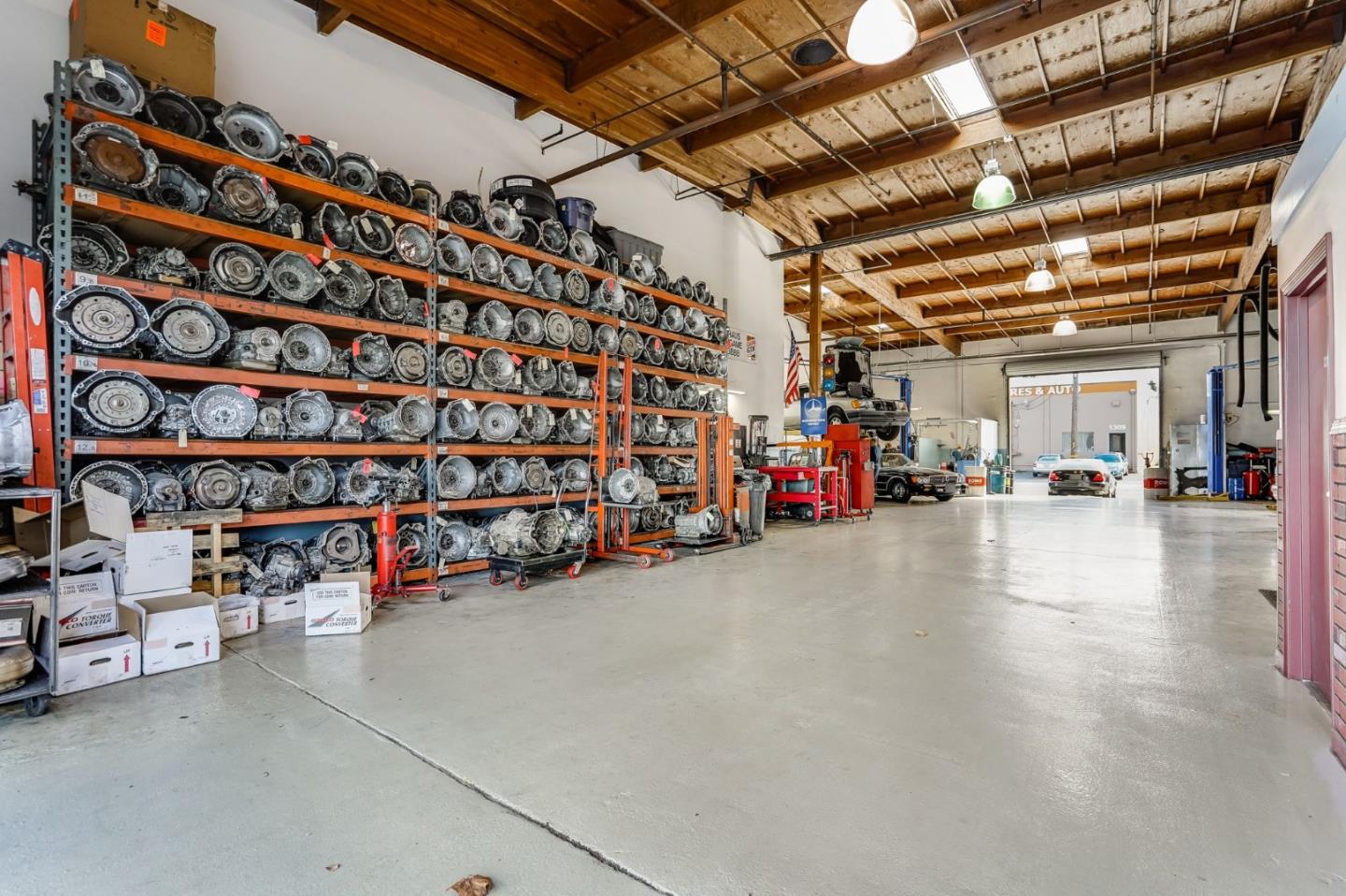 1305-1331 Rollins Road, BURLINGAME, California 94010, ,Comm Industrial For Sale,For Sale,Rollins Road,40970964