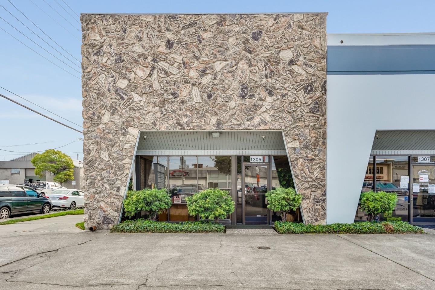 1305-1331 Rollins Road, BURLINGAME, California 94010, ,Comm Industrial For Sale,For Sale,Rollins Road,40970964