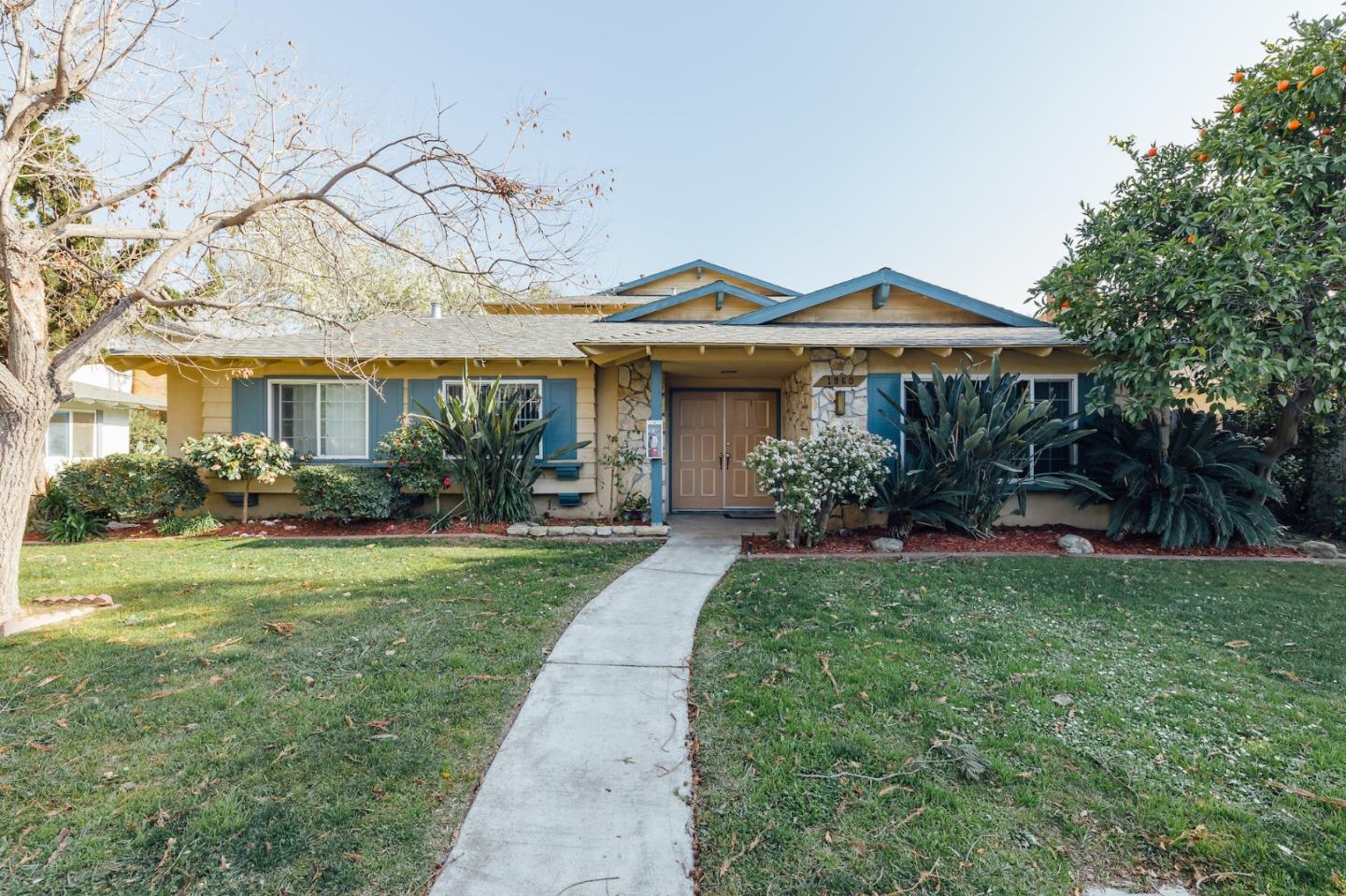 1960 Southwest Expressway, San Jose, CA 95126 Beds Baths (Sold