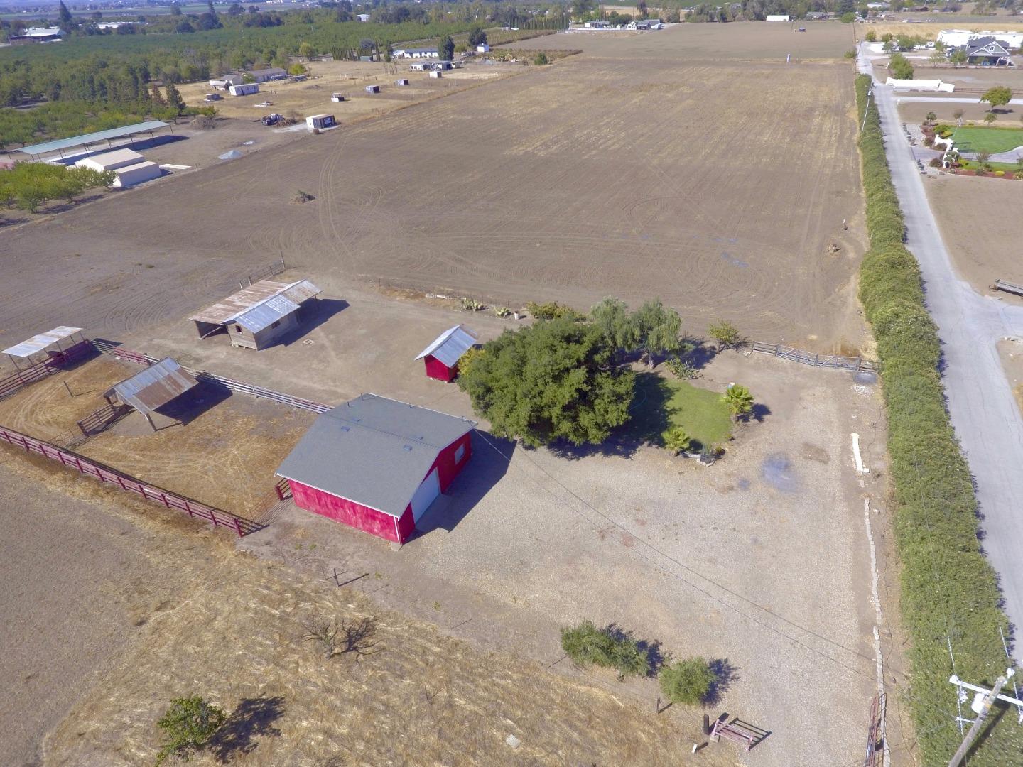 158 Comstock Road, HOLLISTER, California 95023, ,Lots And Land,For Sale,Comstock Road,40970968
