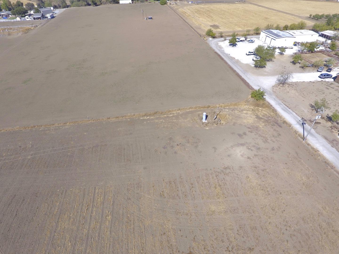 158 Comstock Road, HOLLISTER, California 95023, ,Lots And Land,For Sale,Comstock Road,40970968