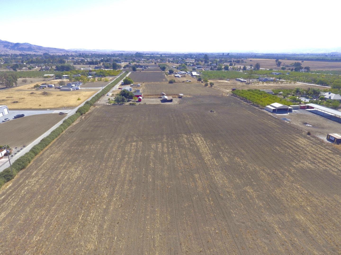 158 Comstock Road, HOLLISTER, California 95023, ,Lots And Land,For Sale,Comstock Road,40970968