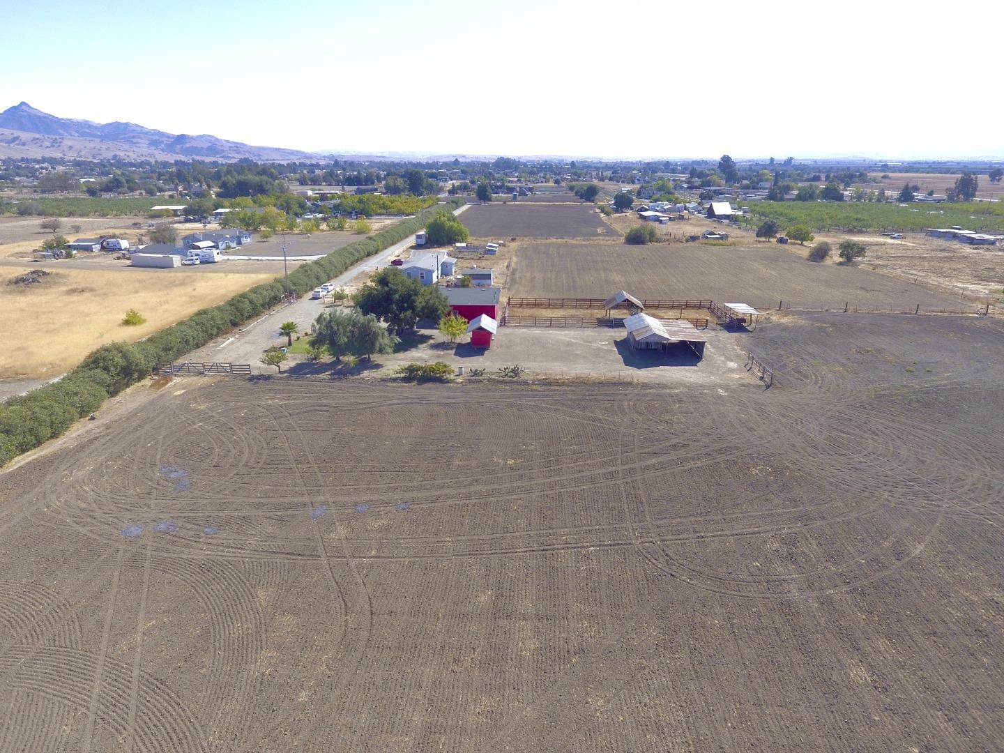 158 Comstock Road, HOLLISTER, California 95023, ,Lots And Land,For Sale,Comstock Road,40970968