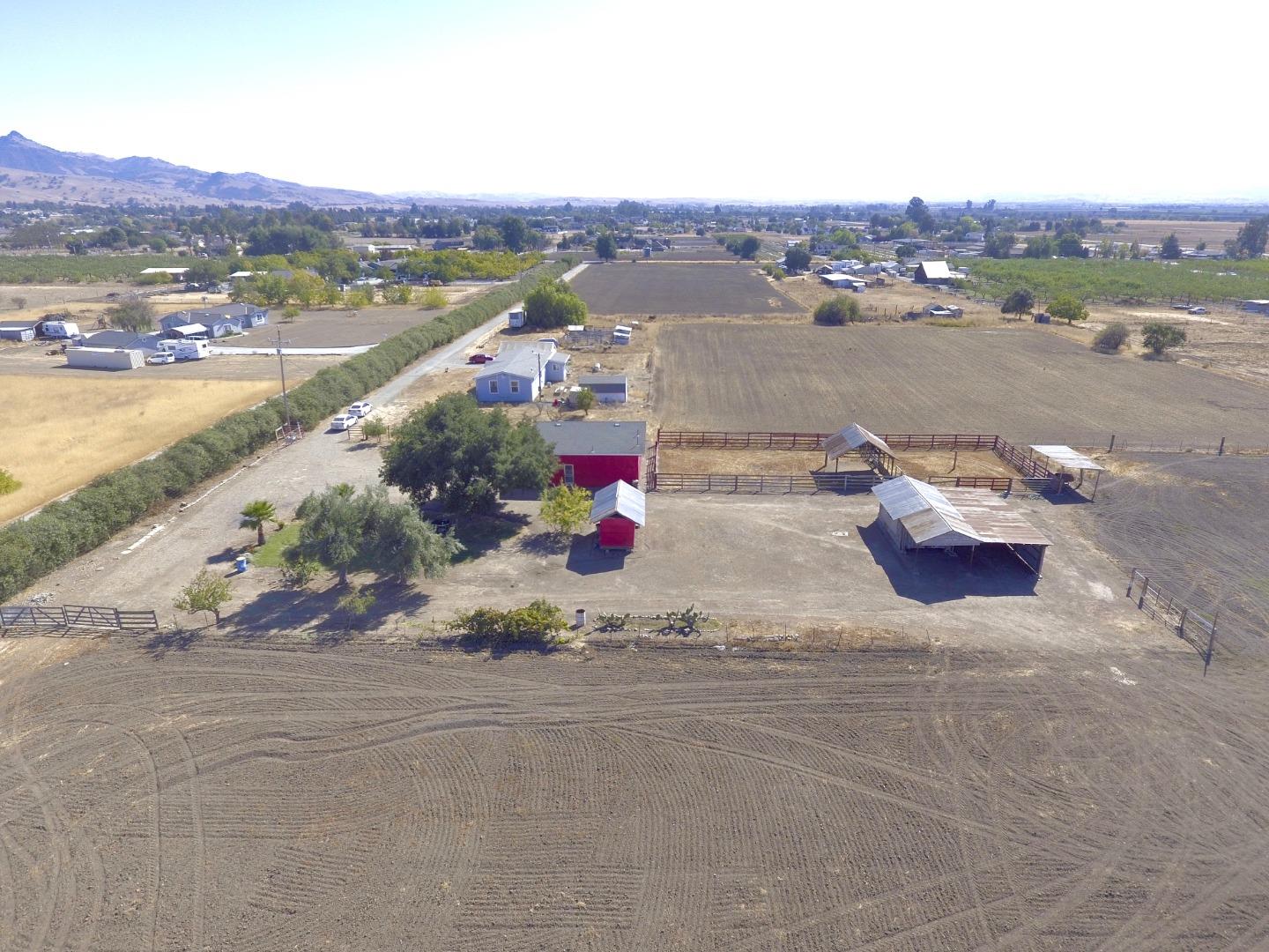 158 Comstock Road, HOLLISTER, California 95023, ,Lots And Land,For Sale,Comstock Road,40970968
