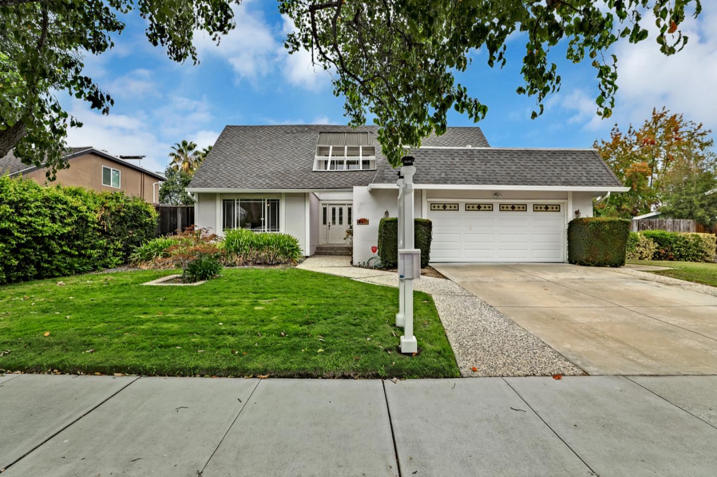 Detail Gallery Image 1 of 1 For 1267 Nancarrow Way, San Jose,  CA 95120 - 4 Beds | 2/1 Baths