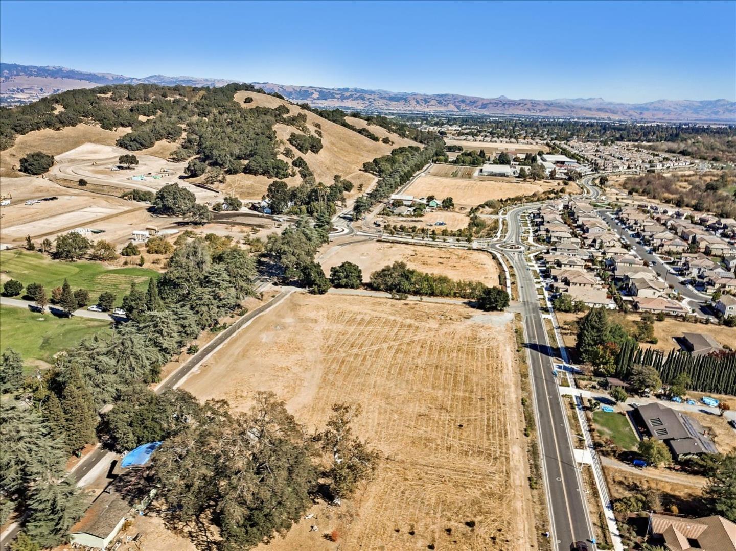 2740 Hecker Pass Road, GILROY, California 95020, ,Lots And Land,For Sale,Hecker Pass Road,40971238