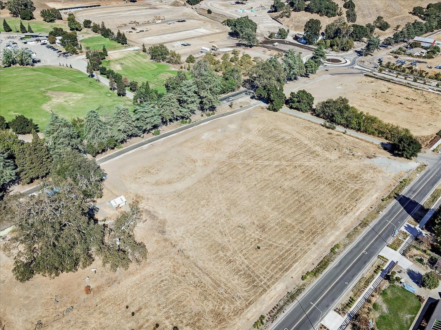 2740 Hecker Pass Road, GILROY, California 95020, ,Lots And Land,For Sale,Hecker Pass Road,40971238