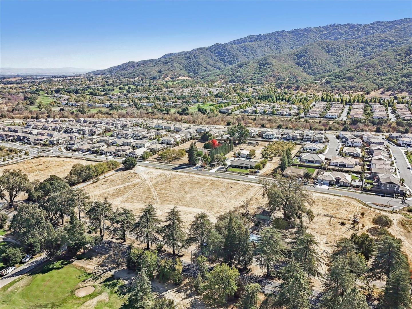 2740 Hecker Pass Road, GILROY, California 95020, ,Lots And Land,For Sale,Hecker Pass Road,40971238