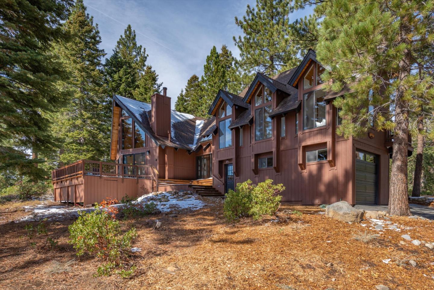 Detail Gallery Image 1 of 1 For 525 Club Dr, Tahoe City,  CA 96145 - 6 Beds | 3 Baths