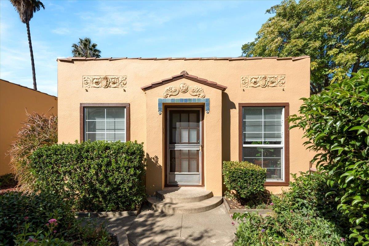 560 7th Street, SAN JOSE, California 95112, ,Comm Ri Multi-units 5+,For Sale,7th Street,ML81867304