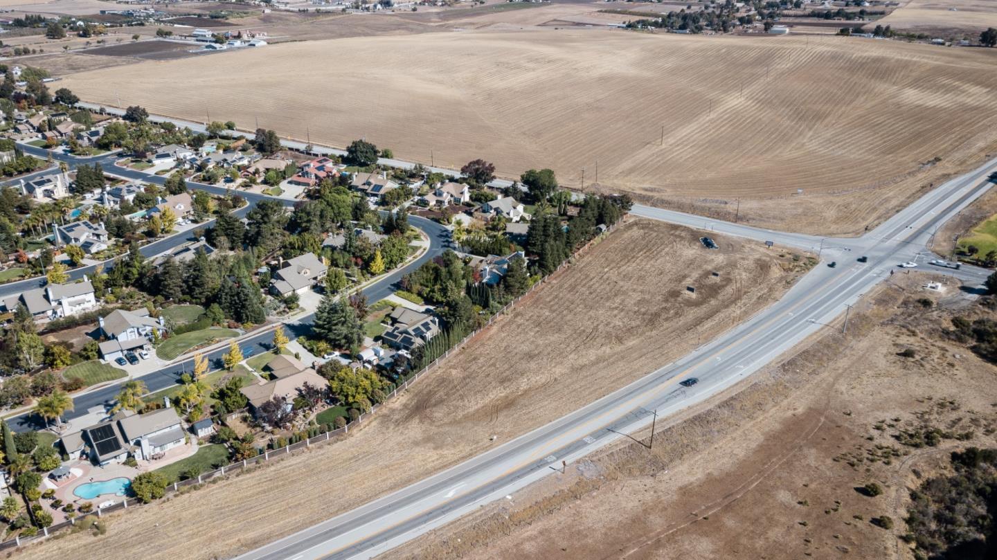 0 Airline Highway, HOLLISTER, California 95023, ,Lots And Land,For Sale,Airline Highway,40971381