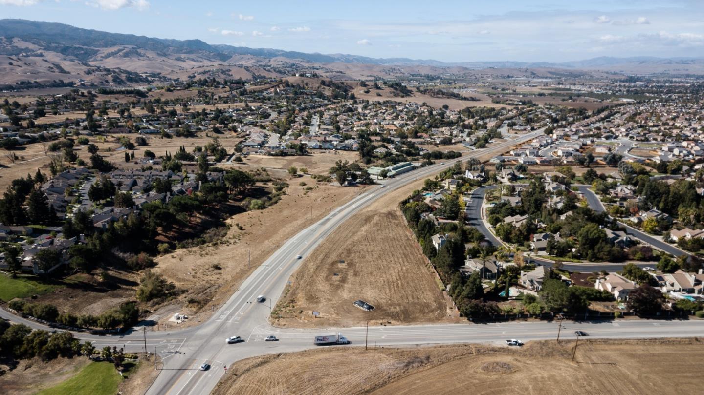 0 Airline Highway, HOLLISTER, California 95023, ,Lots And Land,For Sale,Airline Highway,40971381