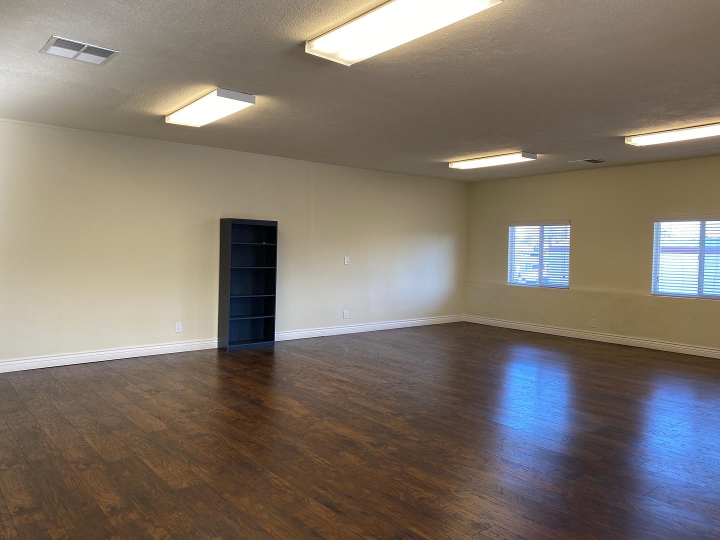 2191-2195 El Camino Real, SAN MATEO, California 94403, ,Comm Industrial For Sale,For Sale,El Camino Real,40971382