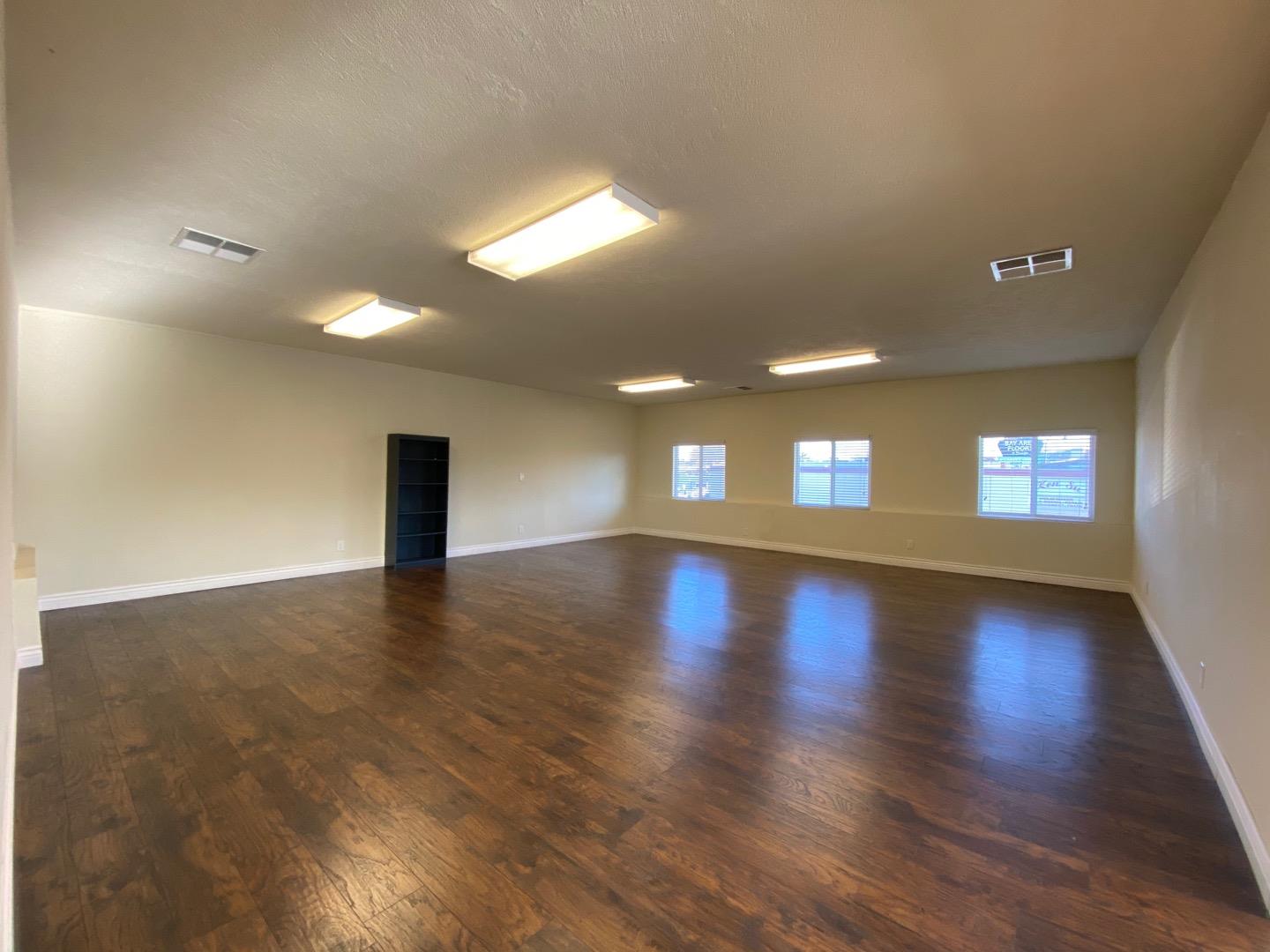 2191-2195 El Camino Real, SAN MATEO, California 94403, ,Comm Industrial For Sale,For Sale,El Camino Real,40971382